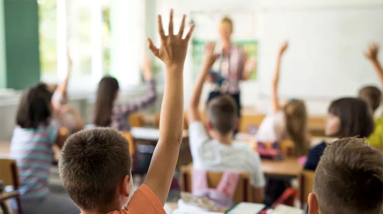 Enseignants du primaire: Le samedi au travail fait débat